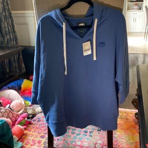 Roots hooded sweater shirt